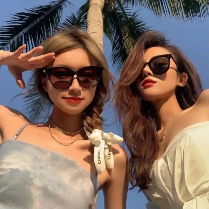 三角窗外是黑夜海报